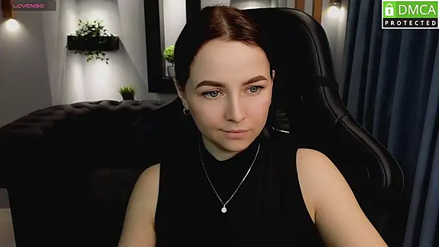 Snapshot of Mira_Mermayd chatting on February 2025 07:09:02 AM Mira Mermayd online show from February 2025 07:09:02 AM