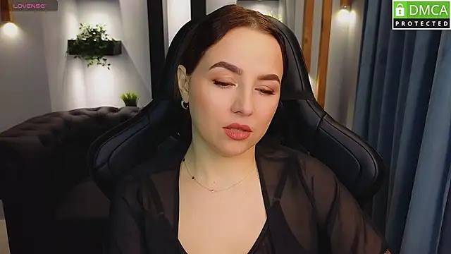 Snapshot of Mira_Mermayd chatting on February 2025 04:18:02 AM Mira Mermayd online show from February 2025 04:18:02 AM