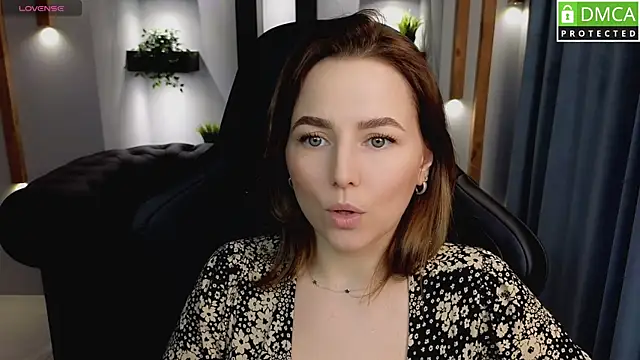 Snapshot of Mira_Mermayd chatting on February 2025 07:12:01 AM Mira Mermayd online show from February 2025 07:12:01 AM