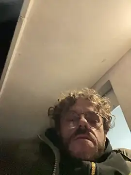 Dirtywheels online show from January 2025 11:59:02 PM