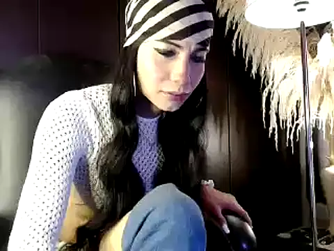 saraplayboy96 online show from January 2025 07:39:01 PM