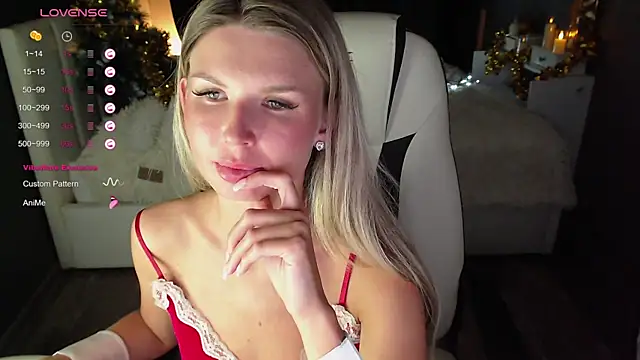 AngelMiaM online show from December 2024 08:49:01 PM