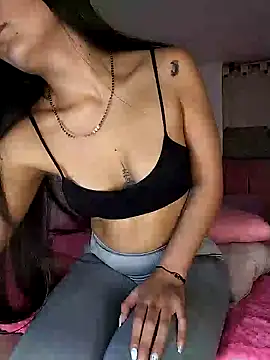 Snapshot of amycute_ chatting on December 2024 12:30:02 AM amycute online show from December 2024 12:30:02 AM