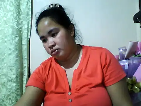 PinayGirl23 online show from December 2025 07:53:01 PM