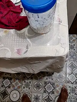 Snapshot of BiggDse chatting on February 2025 07:45:02 AM BiggDse online show from February 2025 07:45:02 AM