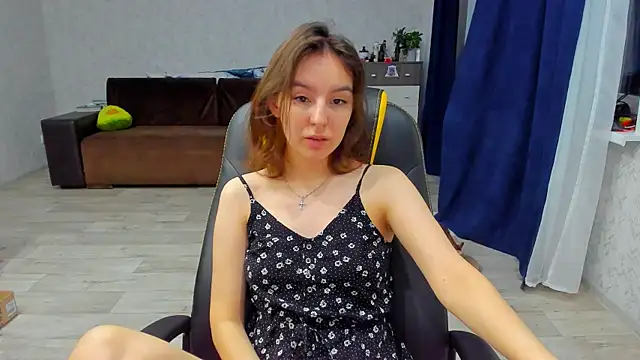 c arina x online show from February 2025 02:14:02 AM