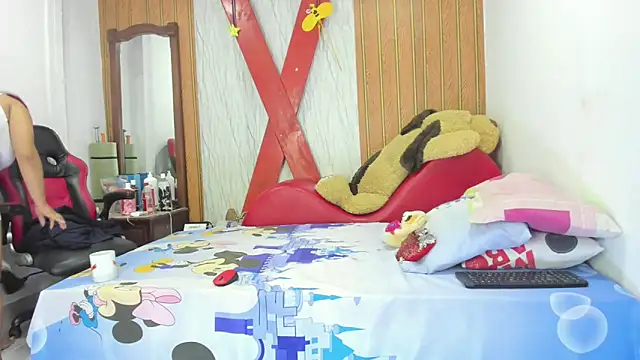 Lunastar02 online show from May 2026 02:03:02 PM