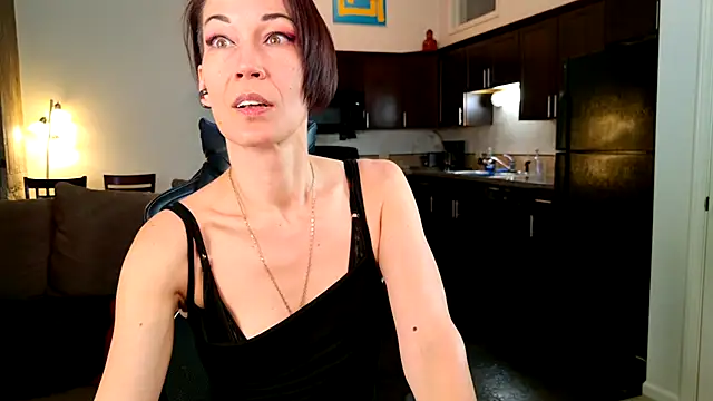 EveEnigma online show from March 2025 01:17:01 PM