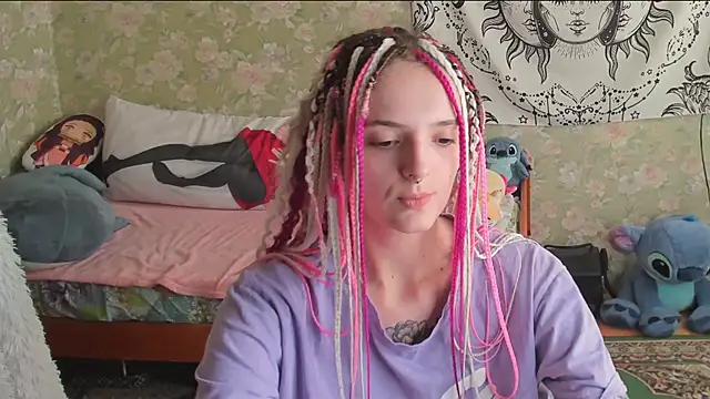 Cutie Adelia online show from June 2026 12:22:01 PM