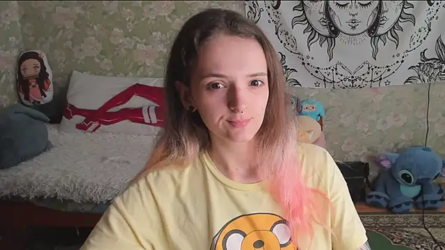 Cutie Adelia online show from July 2026 09:01:02 AM