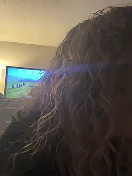 Snapshot of AuroraSummers chatting on February 2025 06:04:01 AM AuroraSummers online show from February 2025 06:04:01 AM