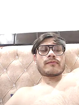 Snapshot of alex78265 chatting on July 2026 04:22:01 PM alex78265 online show from July 2026 04:22:01 PM