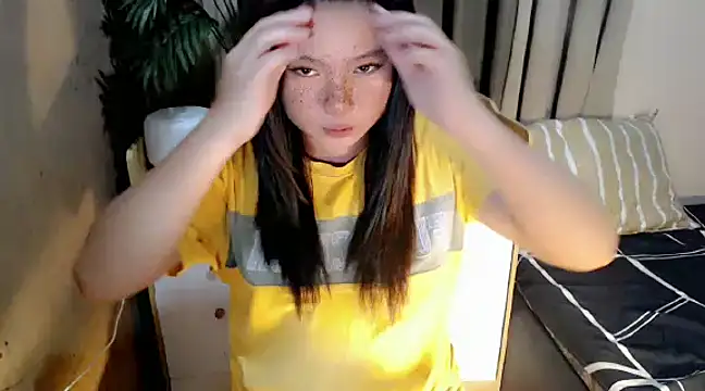 Snapshot of UrFuckingSweet_Angelxxx chatting on March 2025 04:32:01 PM UrFuckingSweet Angelxxx online show from March 2025 04:32:01 PM