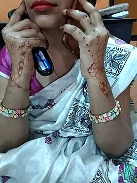 Snapshot of Diya_143 chatting on April 2026 06:53:01 AM Diya 143 online show from April 2026 06:53:01 AM