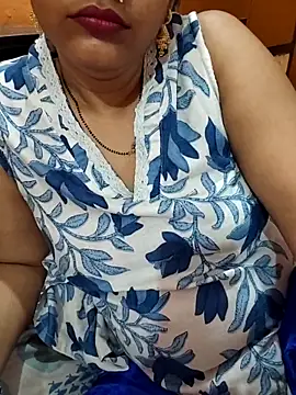 Snapshot of Diya_143 chatting on May 2026 06:24:02 PM Diya 143 online show from May 2026 06:24:02 PM