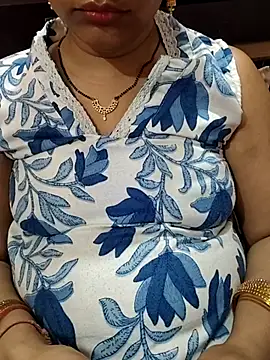 Snapshot of Diya_143 chatting on July 2026 04:25:02 PM Diya 143 online show from July 2026 04:25:02 PM