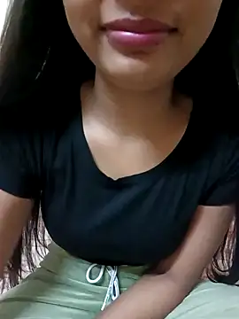 Snapshot of Nupur_69 chatting on January 2025 07:41:02 PM Nupur 69 online show from January 2025 07:41:02 PM