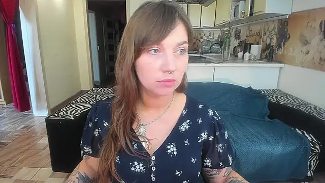 StacyTigerr online show from July 2026 01:15:02 PM