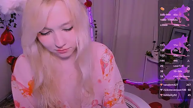 Snapshot of IrmaBell chatting on February 2025 08:38:01 AM IrmaBell online show from February 2025 08:38:01 AM