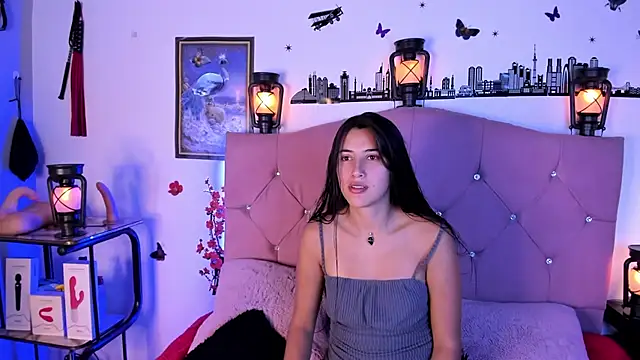 brenda moris01 online show from September 2025 09:26:01 PM