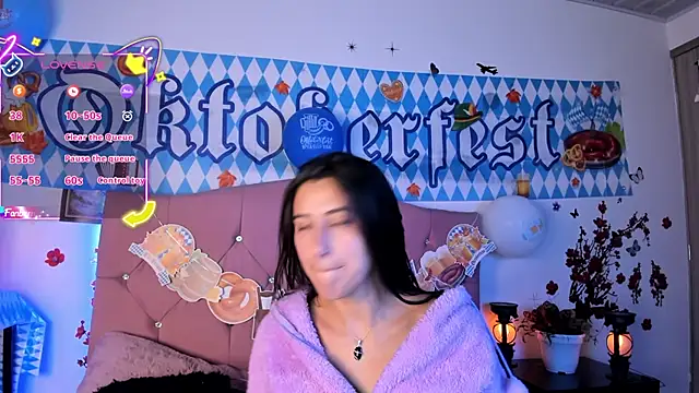 brenda moris01 online show from September 2025 09:30:01 PM