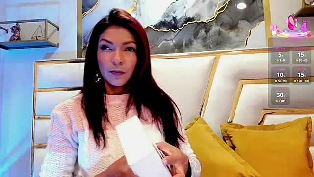 HannaPetit online show from September 2025 07:04:01 PM