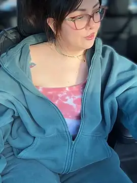 nativepumpkin95 online show from February 2026 11:01:01 PM