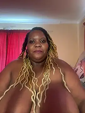 Snapshot of Michyboldy chatting on February 2025 01:40:02 PM Michyboldy online show from February 2025 01:40:02 PM