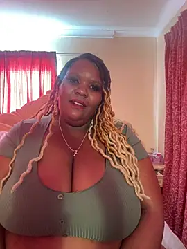 Snapshot of Michyboldy chatting on March 2025 06:03:02 AM Michyboldy online show from March 2025 06:03:02 AM