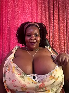 Snapshot of Michyboldy chatting on September 2025 06:48:02 AM Michyboldy online show from September 2025 06:48:02 AM