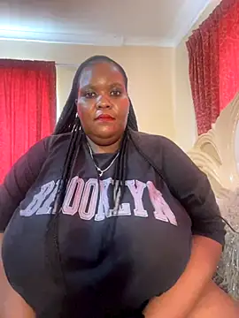 Snapshot of Michyboldy chatting on November 2025 09:10:01 AM Michyboldy online show from November 2025 09:10:01 AM