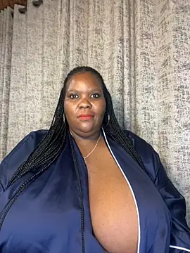 Snapshot of Michyboldy chatting on December 2025 01:58:01 AM Michyboldy online show from December 2025 01:58:01 AM