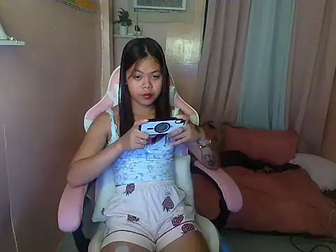 young salsalita online show from May 2026 11:47:01 AM