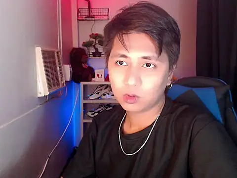 Snapshot of khael_moreno chatting on December 2025 01:36:01 AM khael moreno online show from December 2025 01:36:01 AM