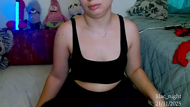 lilac night33 online show from November 2025 12:37:01 PM