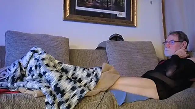 Snapshot of CDforU chatting on March 2026 02:51:04 AM CDforU online show from March 2026 02:51:04 AM