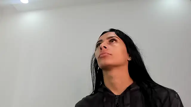 karlyn angels online show from December 2025 08:05:02 PM