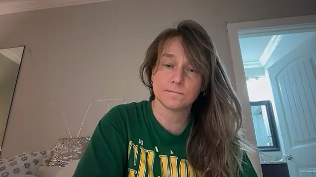 Snapshot of Vivian_MayXxX chatting on February 2026 12:29:02 AM Vivian MayXxX online show from February 2026 12:29:02 AM