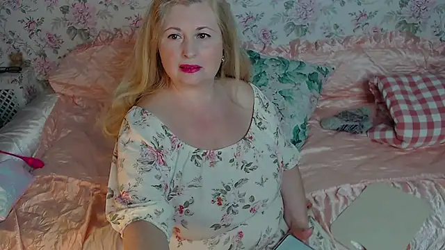 BustyDonnaSexyy online show from April 2026 12:08:02 PM