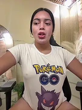 HotstuffCherrySummer online show from November 2025 08:24:01 AM