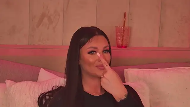 Snapshot of kaya_b chatting on March 2025 03:18:02 AM kaya b online show from March 2025 03:18:02 AM