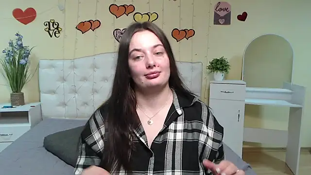 MilanaPrice online show from March 2025 06:30:01 PM