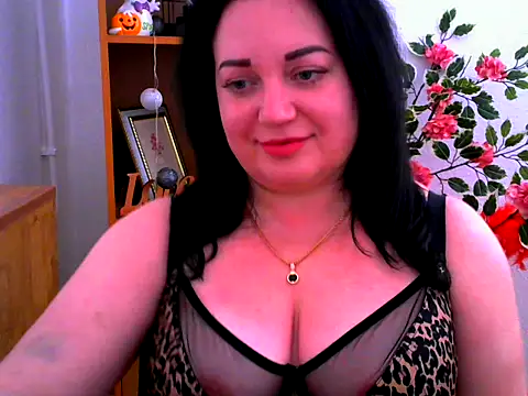 Snapshot of AmanaGi chatting on December 2025 04:55:02 PM AmanaGi online show from December 2025 04:55:02 PM