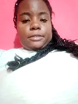 Snapshot of bigtitssxx chatting on January 2025 06:45:02 PM bigtitssxx online show from January 2025 06:45:02 PM