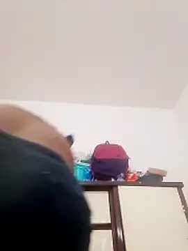 Snapshot of bigtitssxx chatting on November 2025 10:01:02 PM bigtitssxx online show from November 2025 10:01:02 PM