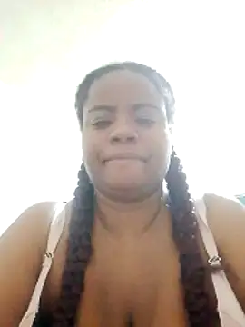 Snapshot of bigtitssxx chatting on January 2026 09:13:01 AM bigtitssxx online show from January 2026 09:13:01 AM