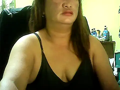 Snapshot of hott_scarlett chatting on March 2025 07:48:01 PM hott scarlett online show from March 2025 07:48:01 PM