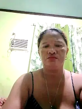 Snapshot of hott_scarlett chatting on November 2025 09:23:01 AM hott scarlett online show from November 2025 09:23:01 AM