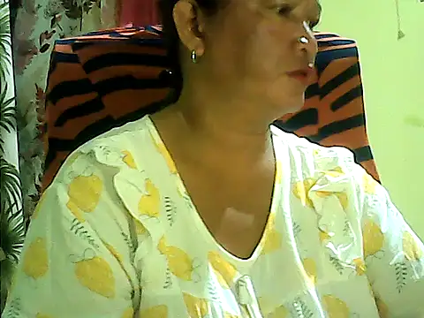 hott scarlett online show from May 2026 01:06:01 PM