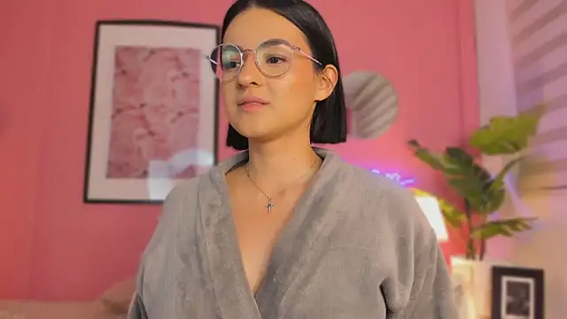 Snapshot of SoySaraa chatting on March 2025 08:26:01 AM SoySaraa online show from March 2025 08:26:01 AM